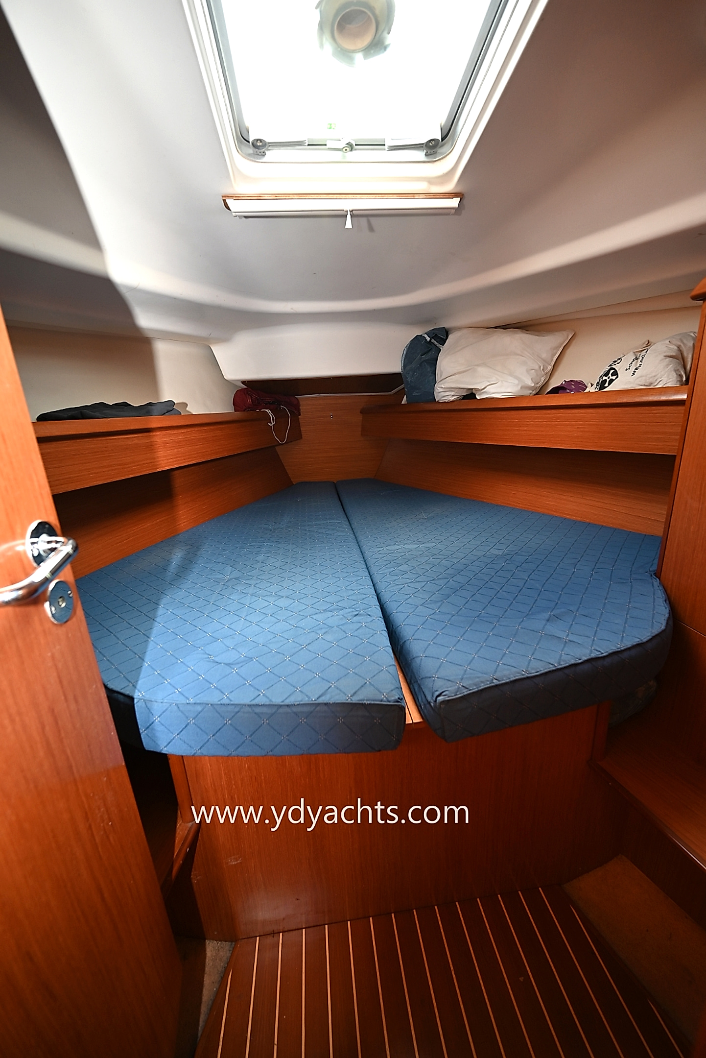 2006 Jeaunneau Sun Odyssey 37 for sale (photo 12)