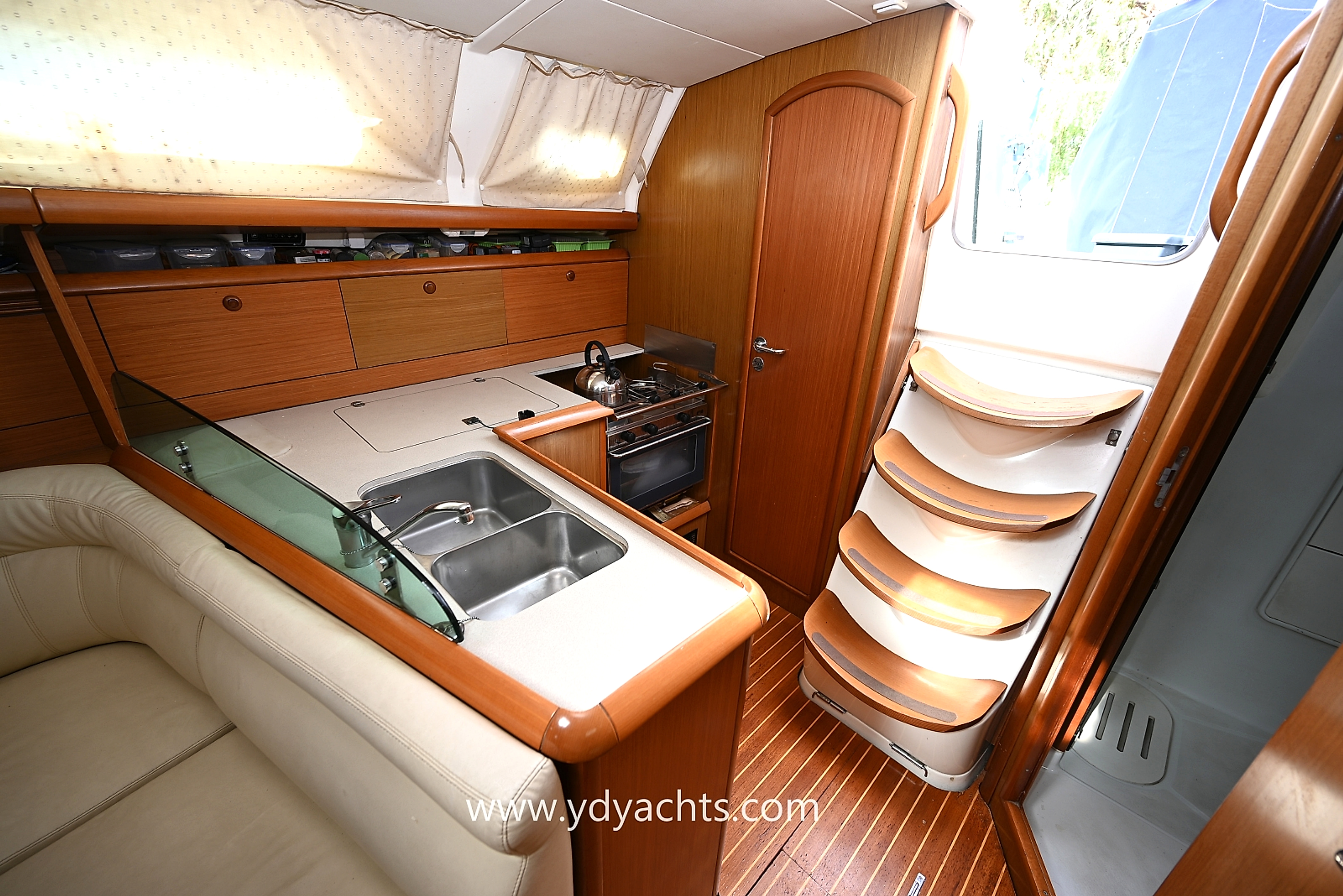 2006 Jeaunneau Sun Odyssey 37 for sale (photo 19)