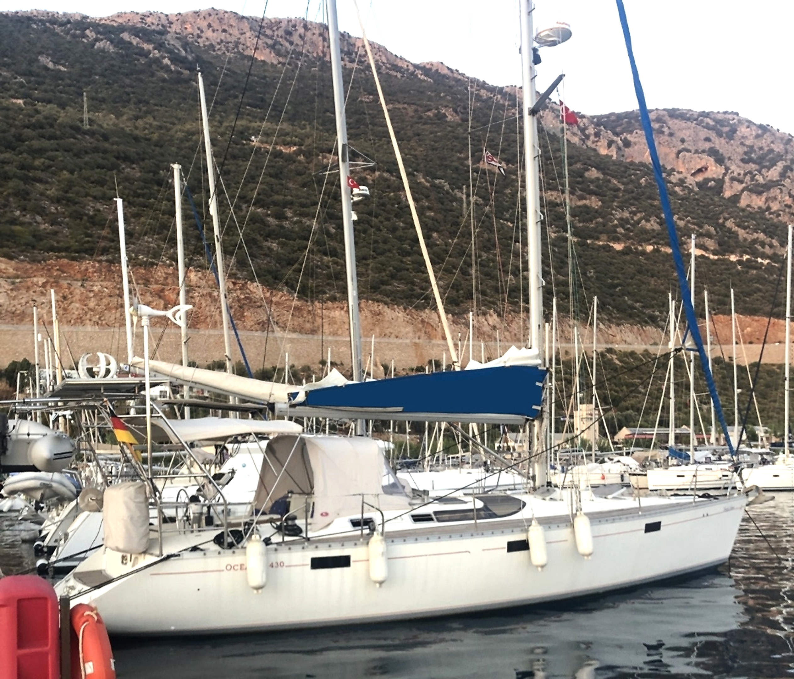 1989 Beneteau Oceanis 430 Owner's Version à vendre (photo 2)