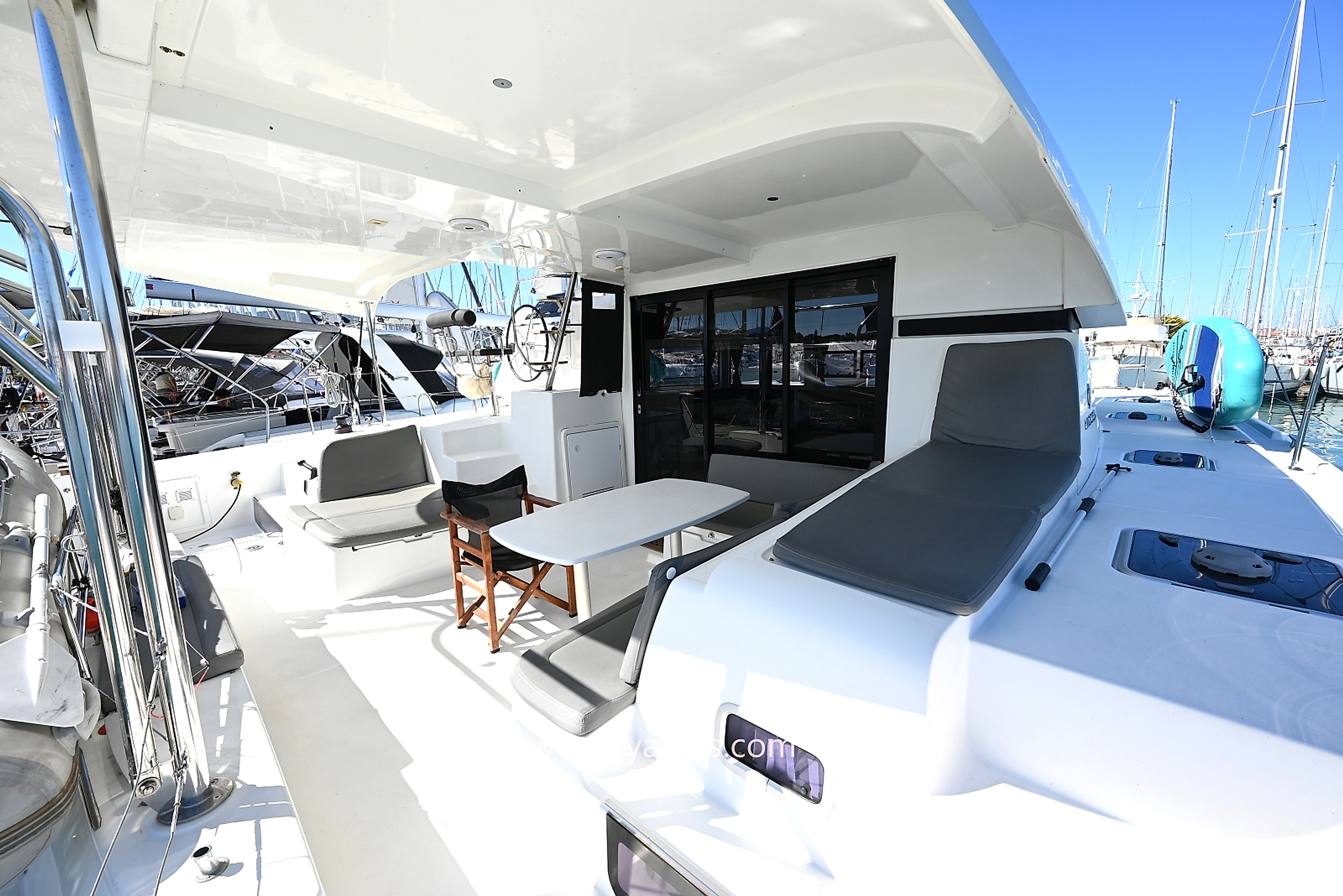2019 Lagoon 42 à vendre (photo 4)