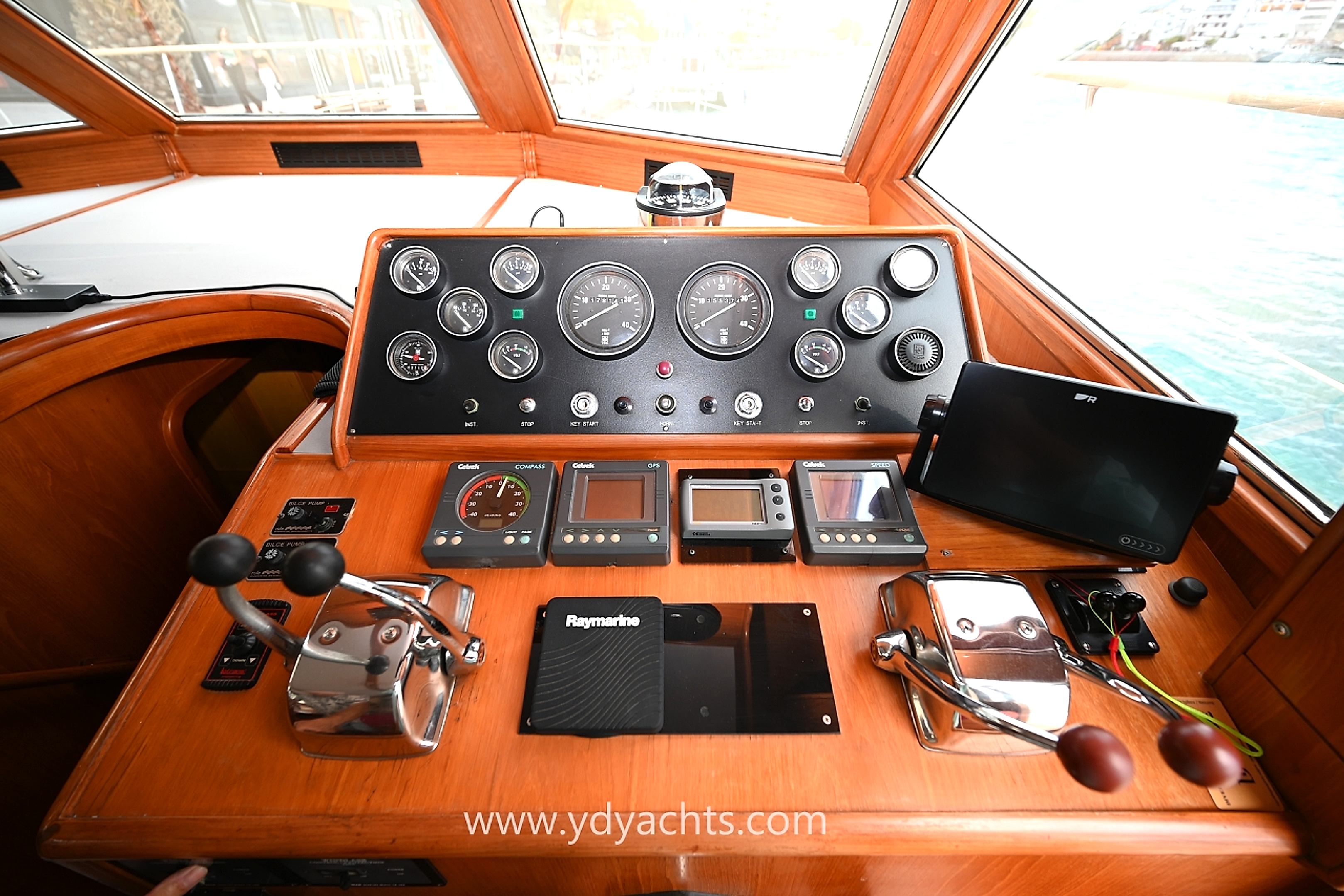 1997 Trader 44 Sundeck en venta (photo 34)