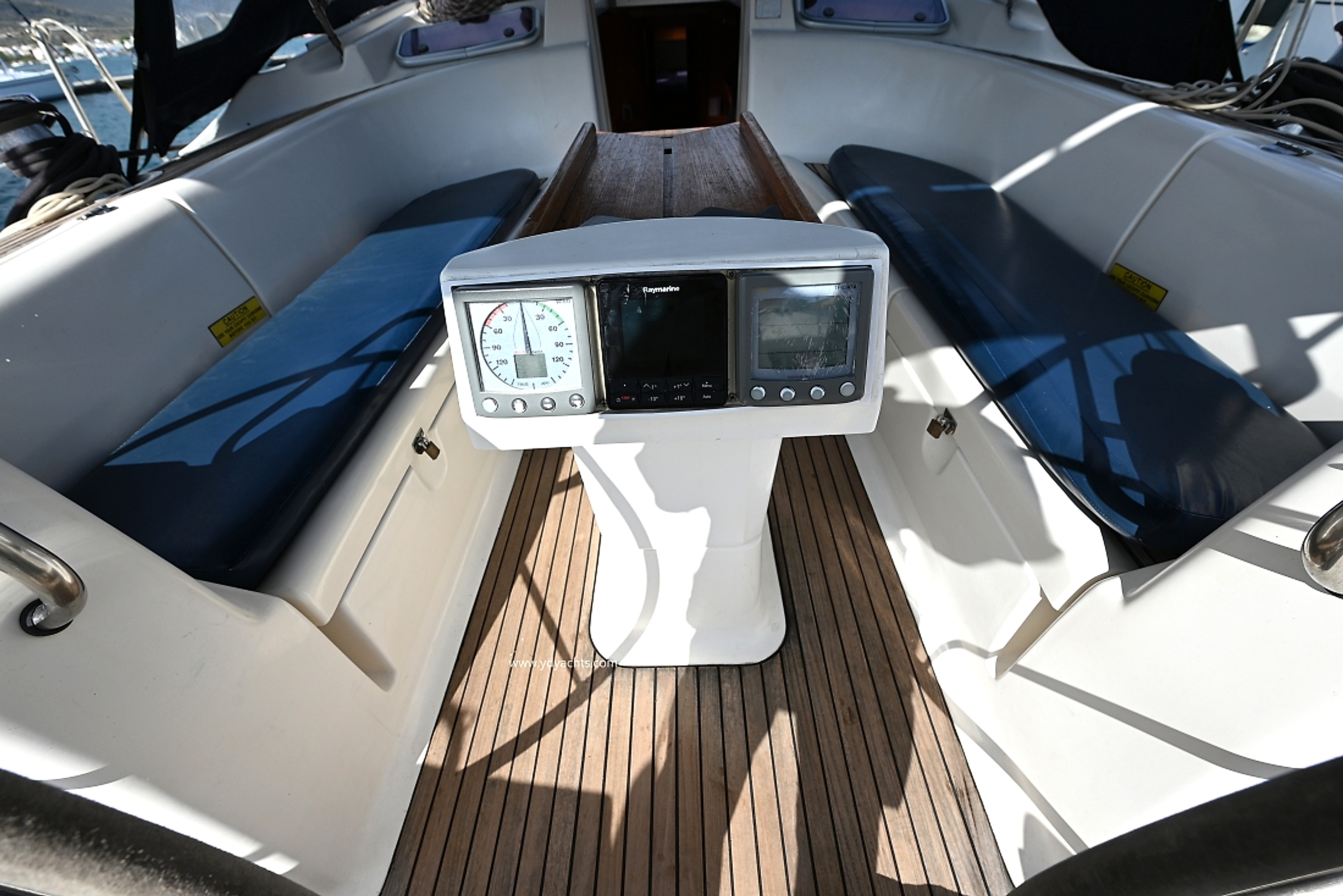 2008 Bavaria 50 Cruiser te koop (photo 7)