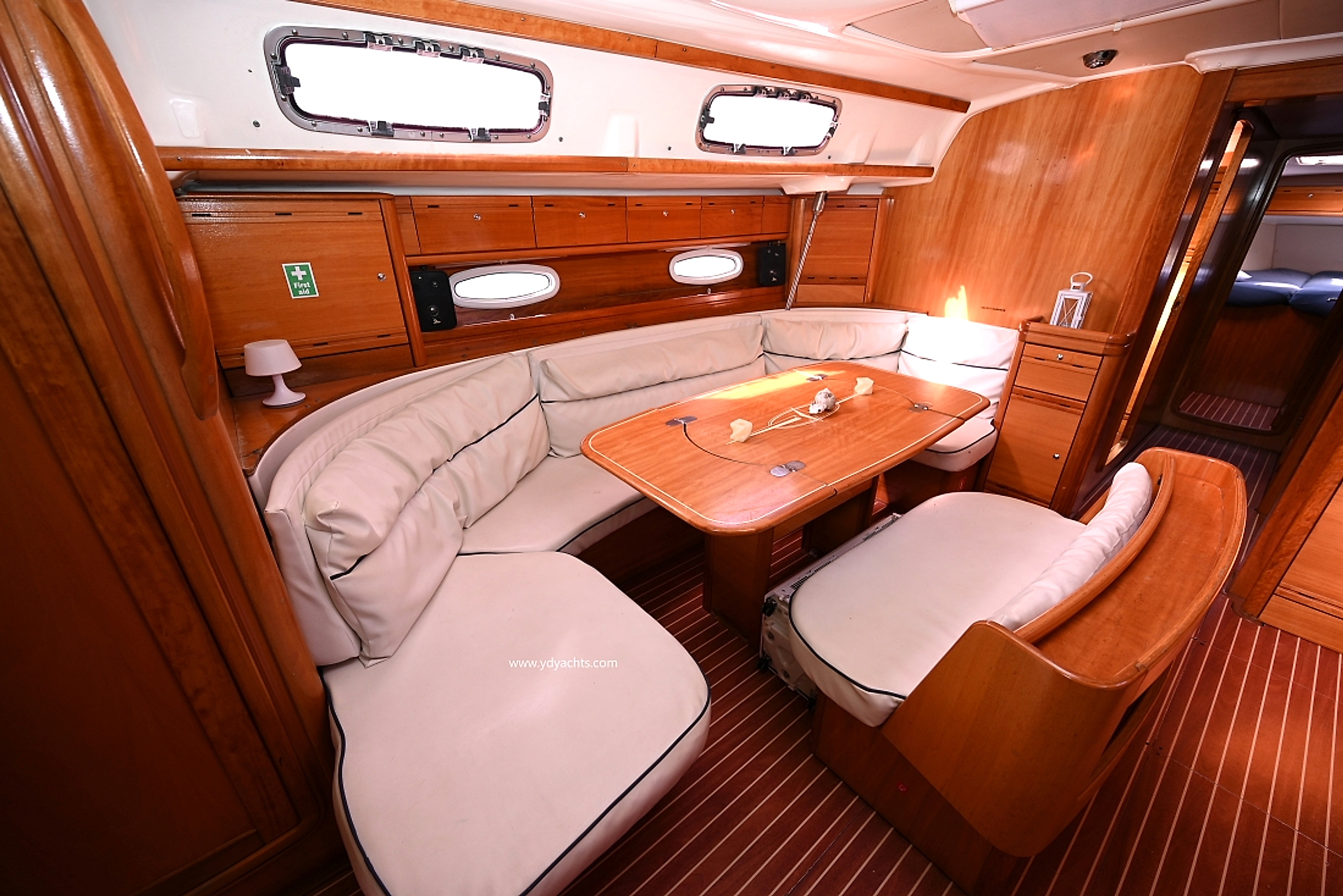 2008 Bavaria 50 Cruiser te koop (photo 18)