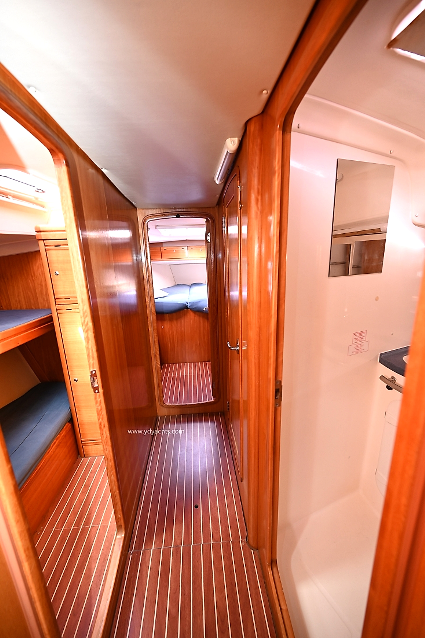 2008 Bavaria 50 Cruiser te koop (photo 24)