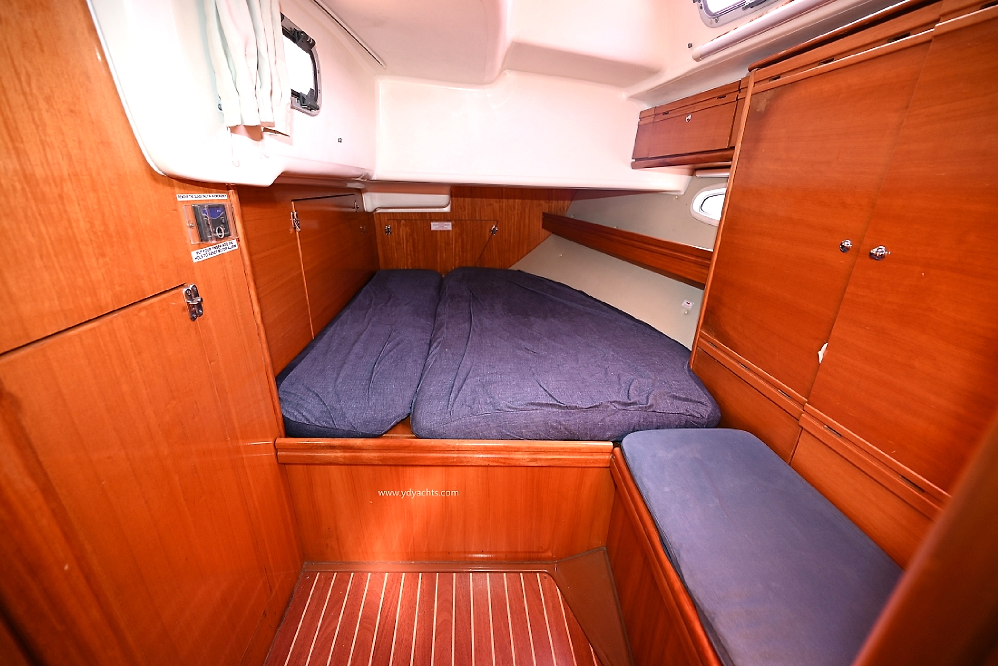 2008 Bavaria 50 Cruiser te koop (photo 37)