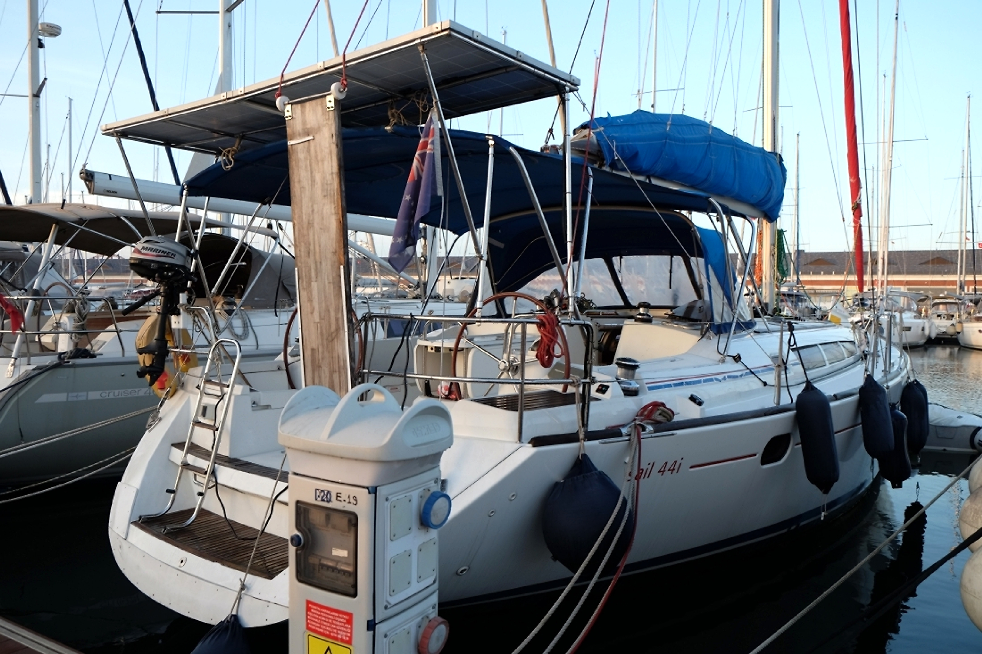 2011 Jeanneau Sun Odyssey 44i Owner's Version à vendre (photo 2)