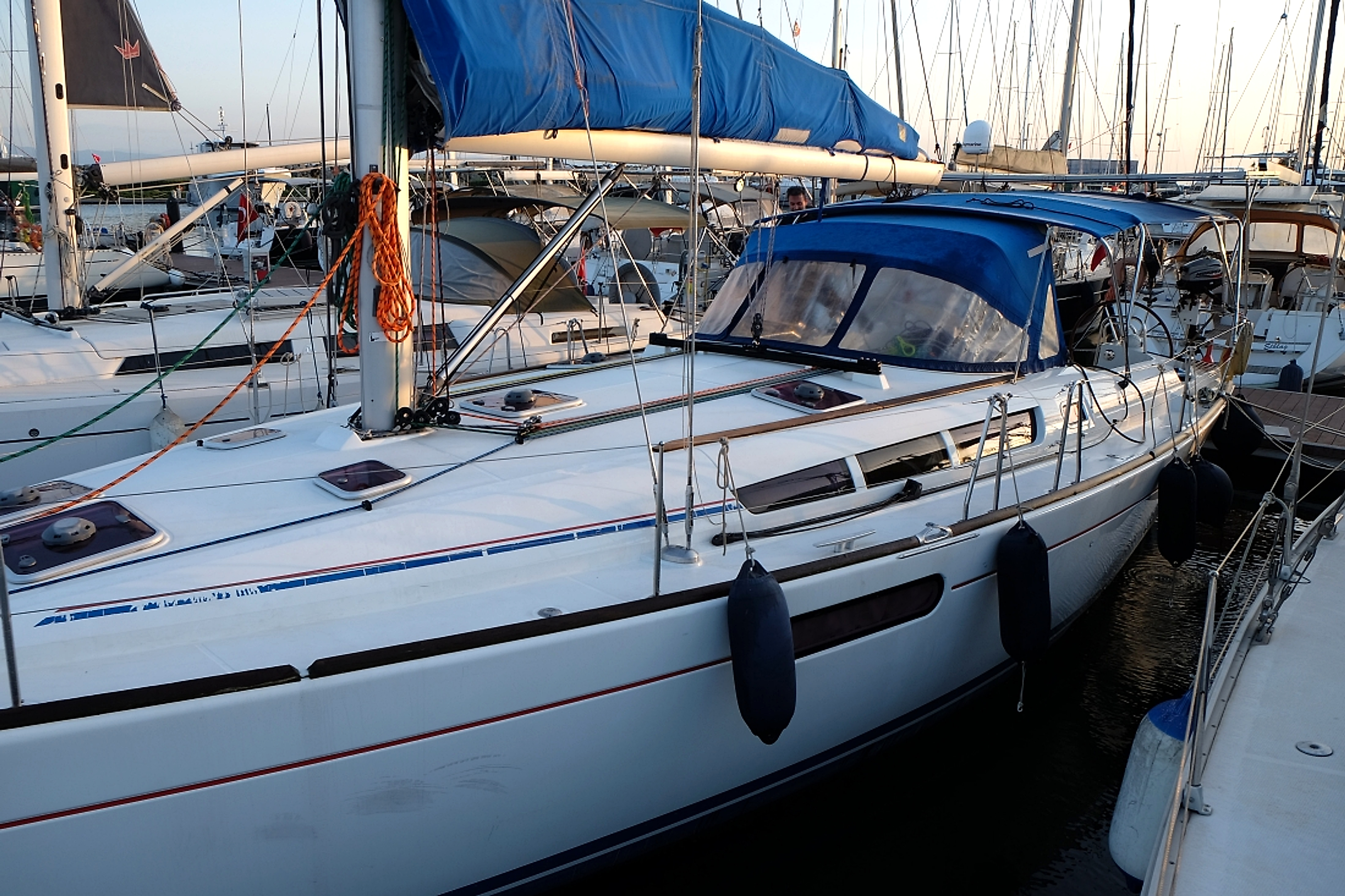 2011 Jeanneau Sun Odyssey 44i Owner's Version à vendre (photo 7)