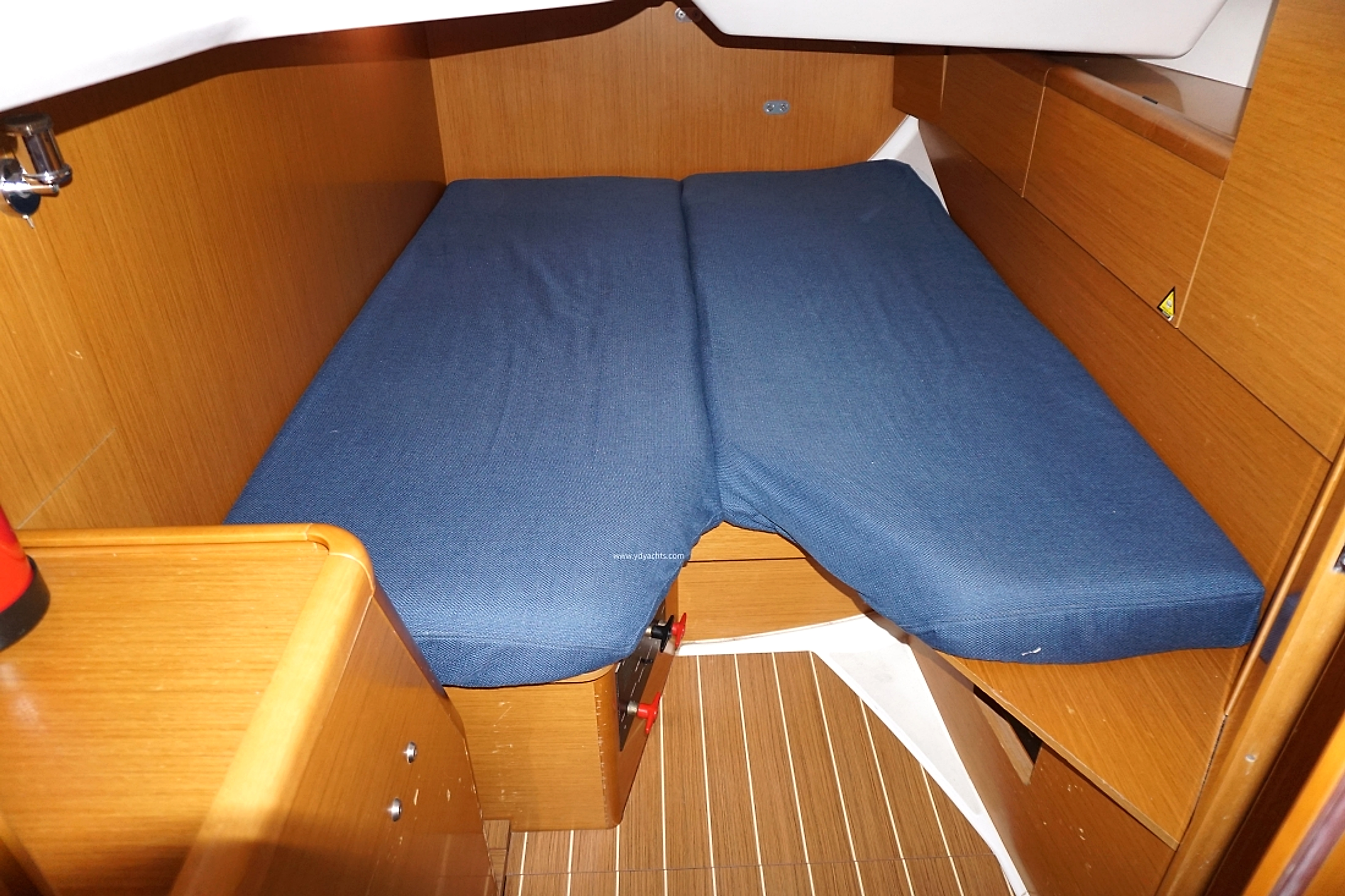2011 Jeanneau Sun Odyssey 44i Owner's Version à vendre (photo 32)
