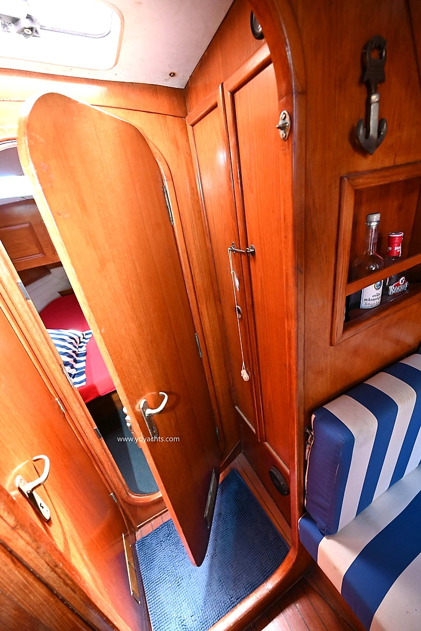 1987 Jeanneau Sun Legende 41 for sale (photo 22)