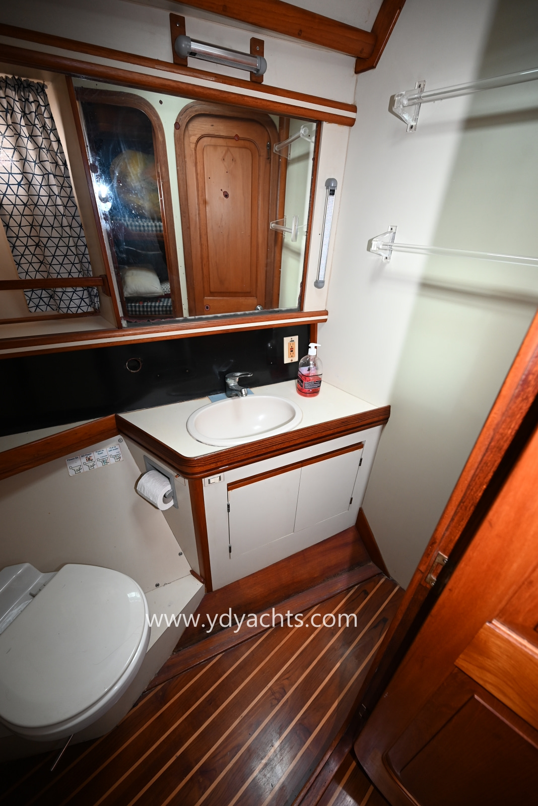 1986 Gulfstar 54 Sailcruiser zu verkaufen (photo 18)