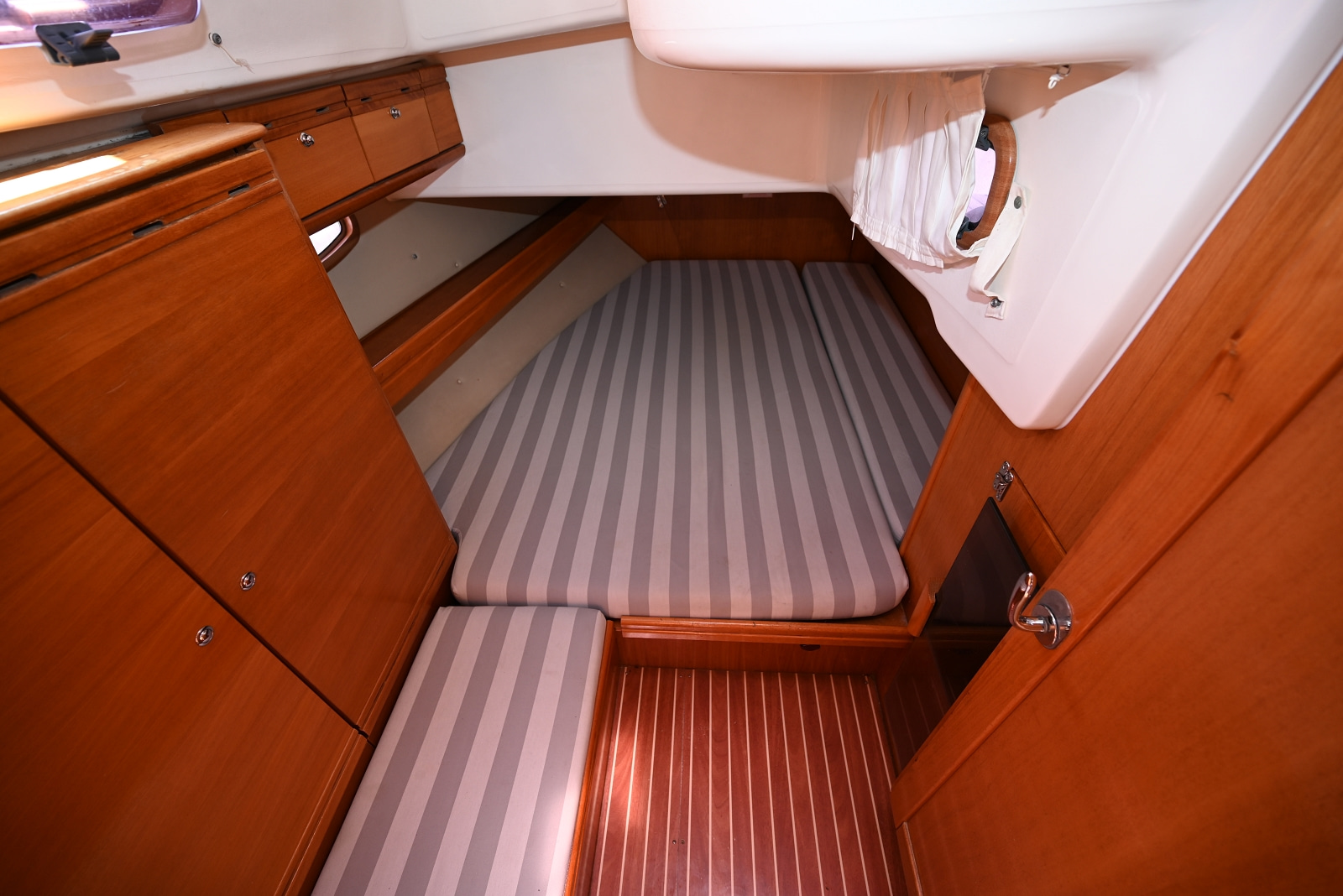 2006 Bavaria 46 Cruiser te koop (photo 40)