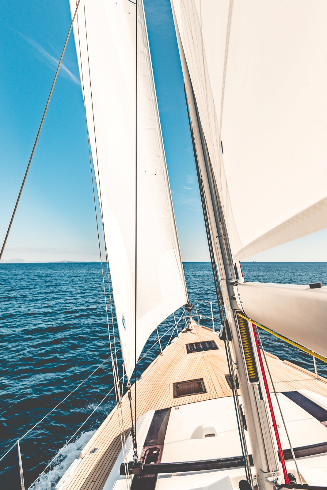 2027 Beneteau Oceanis 55.1 Owner's Version for sale (photo 7)
