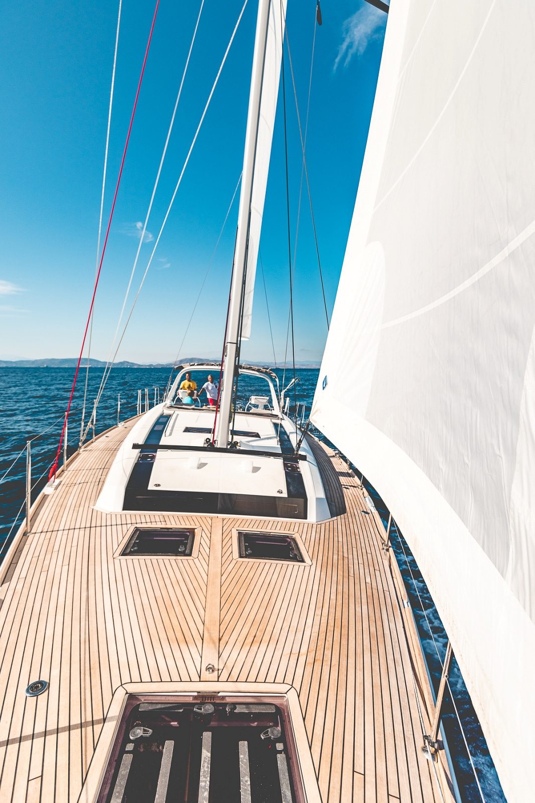 2027 Beneteau Oceanis 55.1 Owner's Version for sale (photo 10)