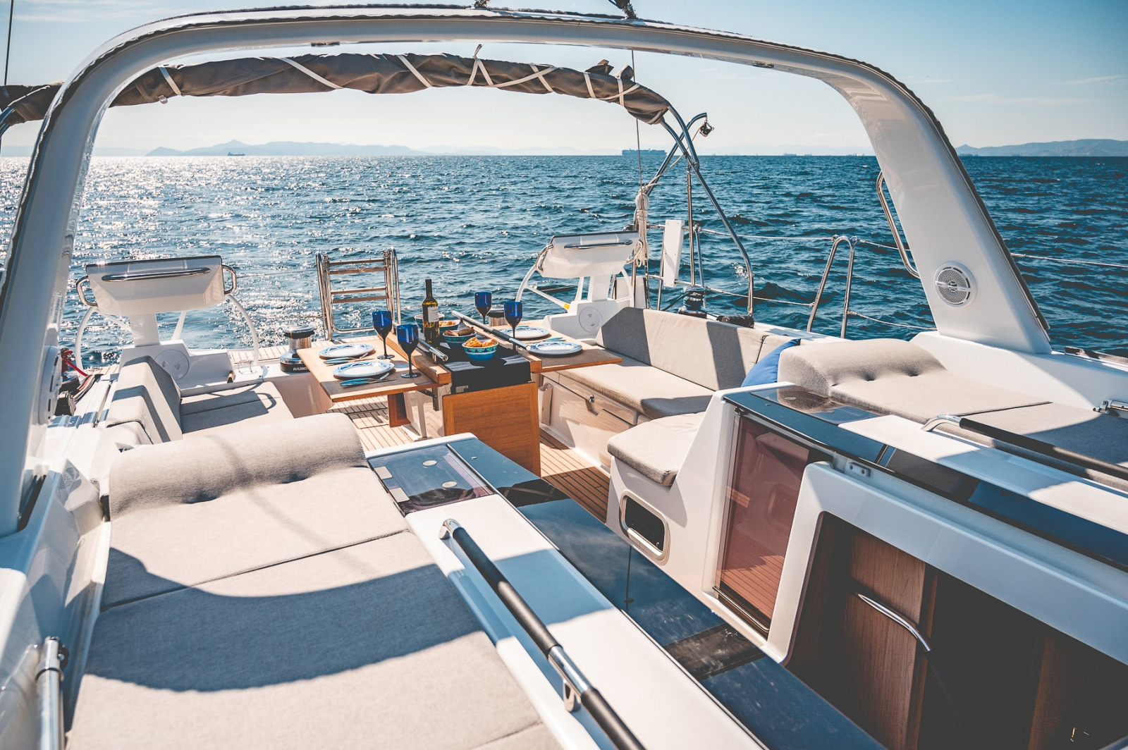 2027 Beneteau Oceanis 55.1 Owner's Version for sale (photo 24)