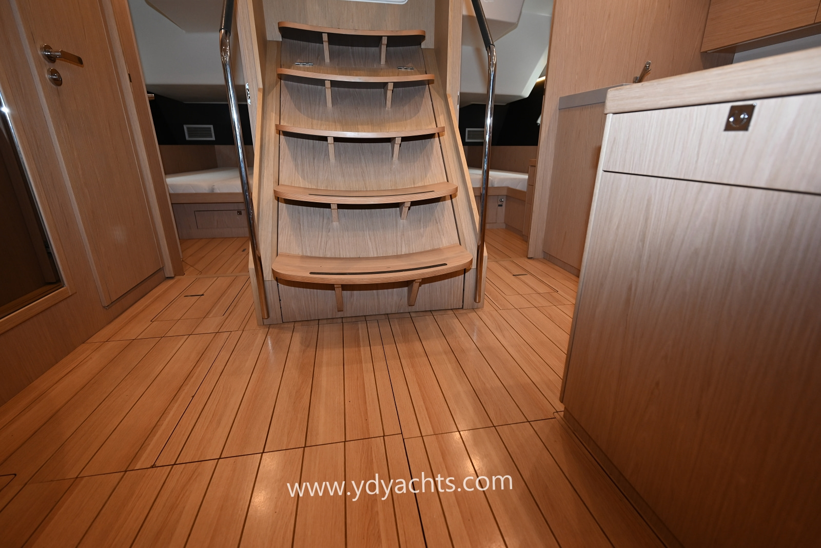 2027 Beneteau Oceanis 55.1 Owner's Version for sale (photo 66)