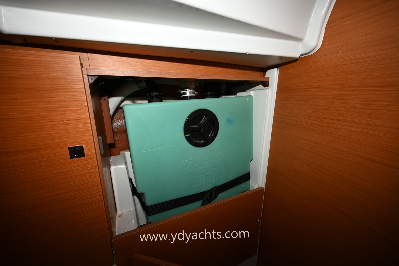 2011 Jeanneau Sun Odyssey 409 for sale (photo 35)