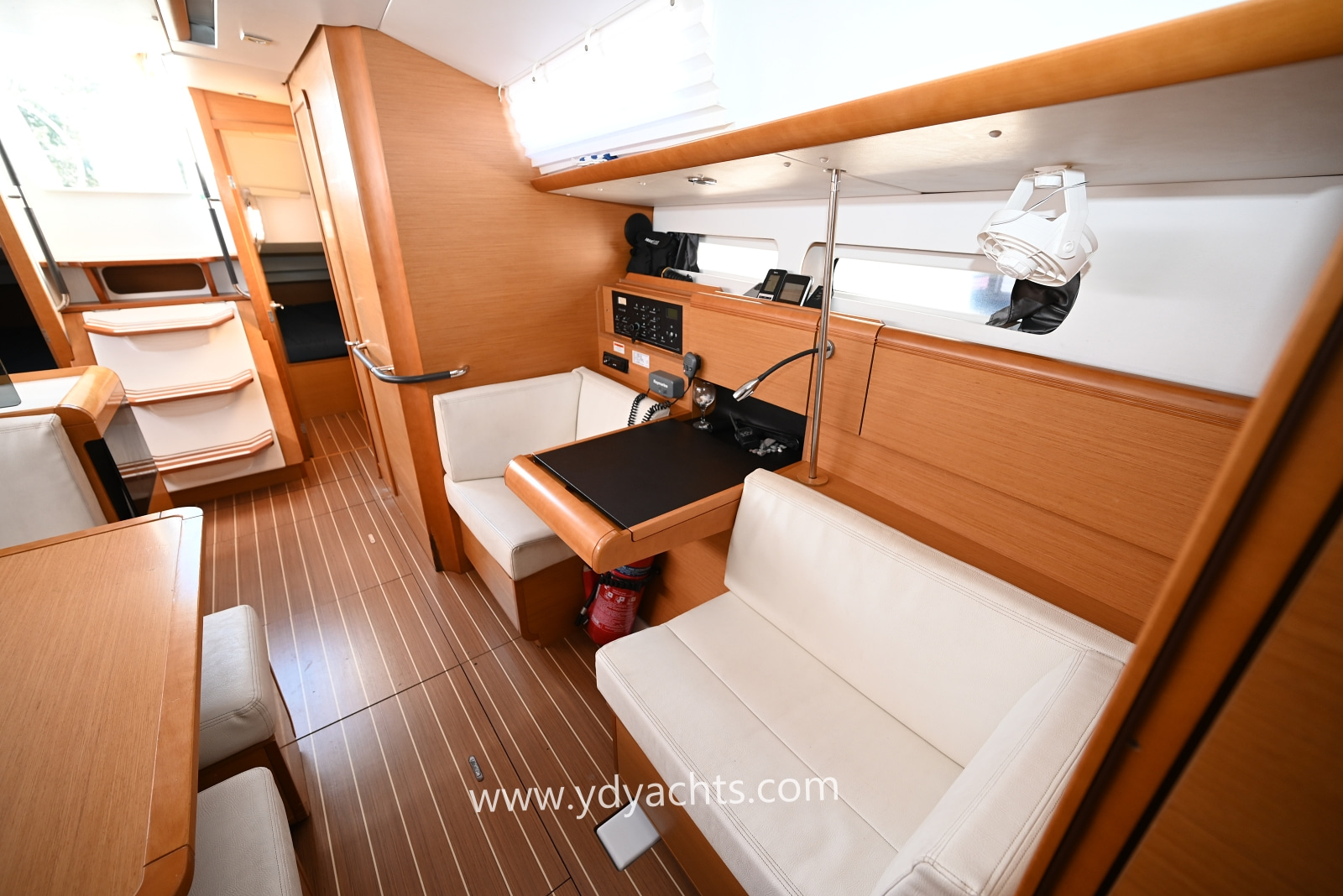 2011 Jeanneau Sun Odyssey 409 for sale (photo 36)