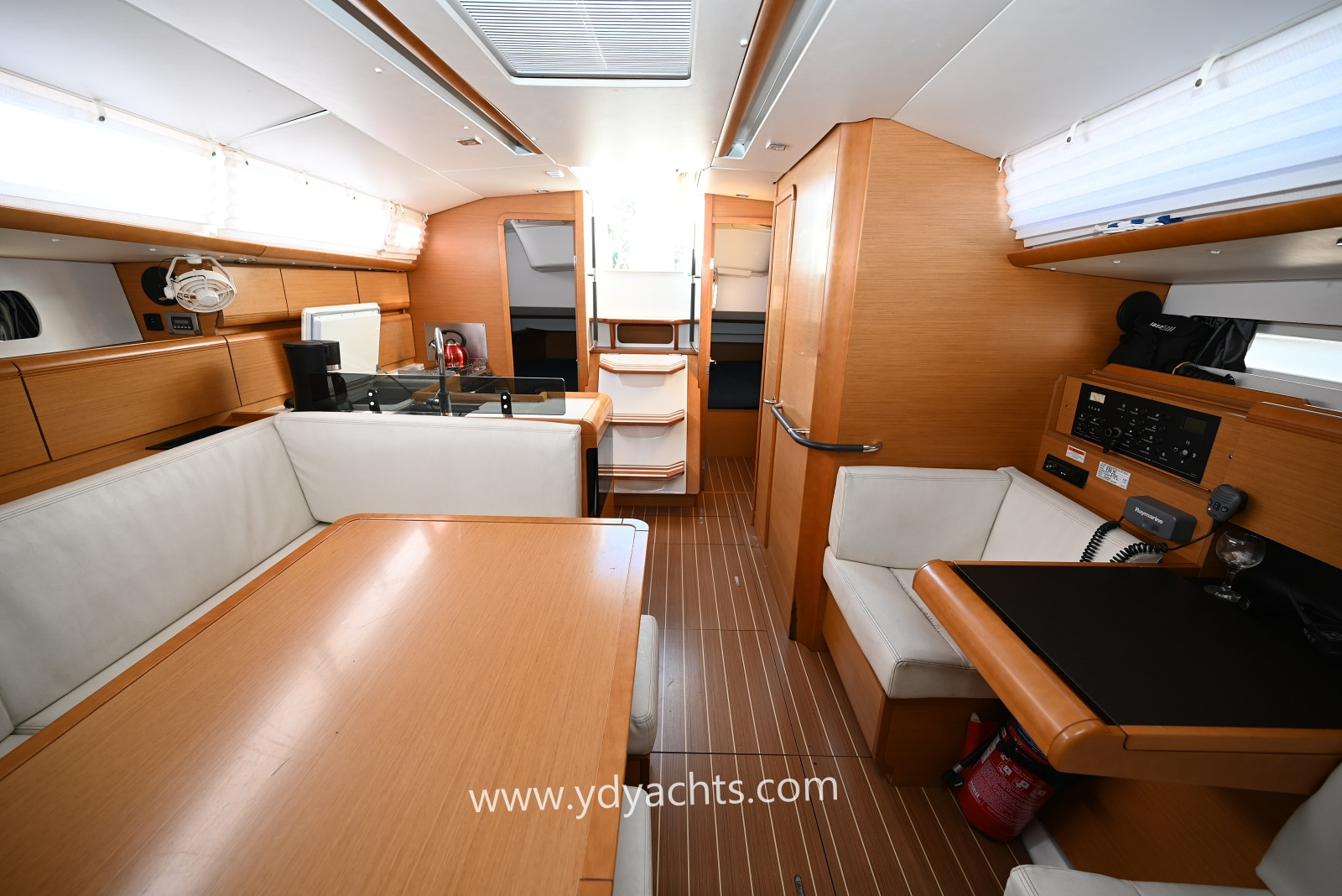 2011 Jeanneau Sun Odyssey 409 for sale (photo 37)