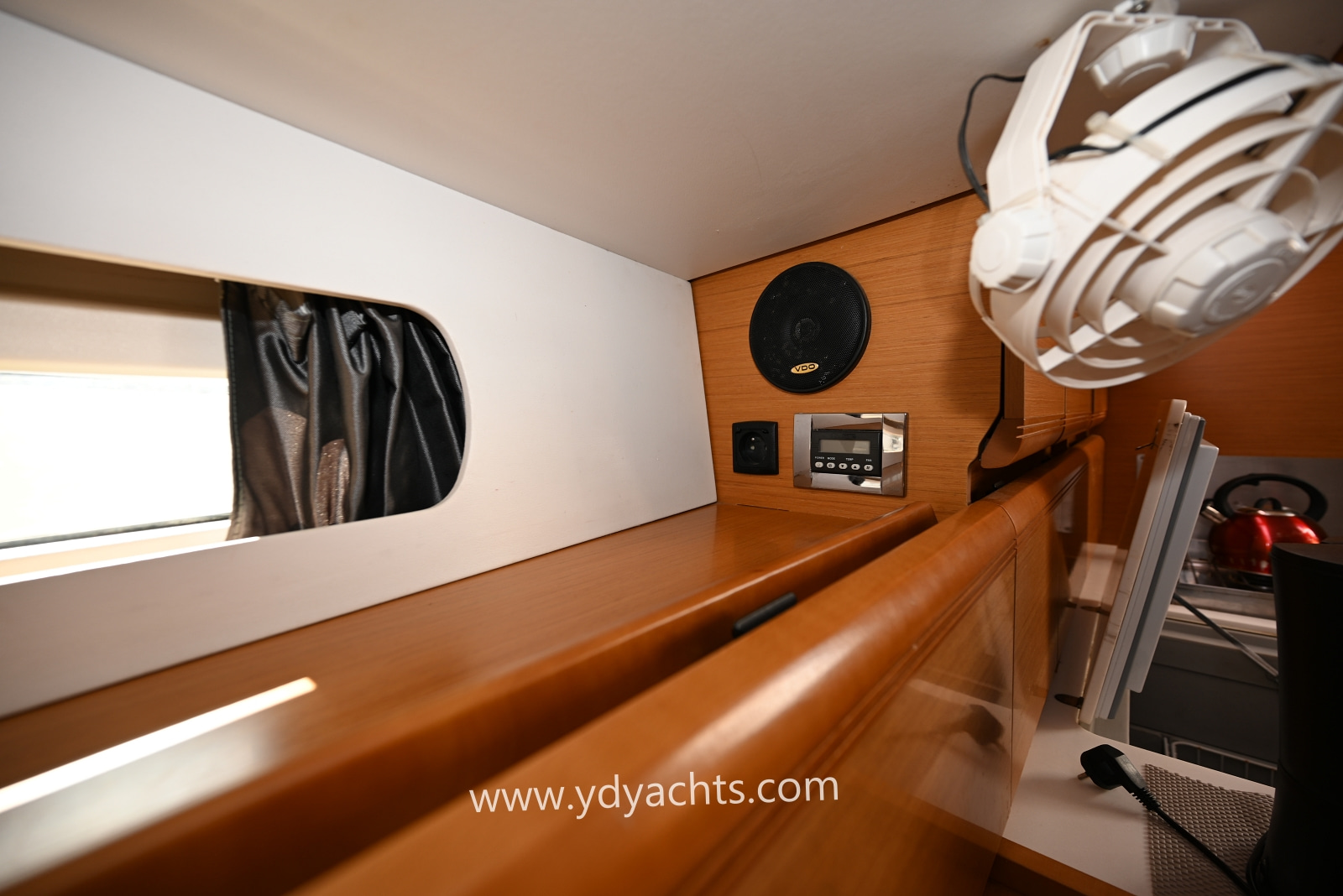2011 Jeanneau Sun Odyssey 409 for sale (photo 40)