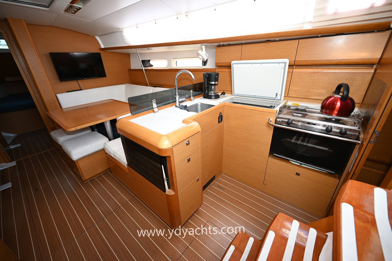2011 Jeanneau Sun Odyssey 409 for sale (photo 41)
