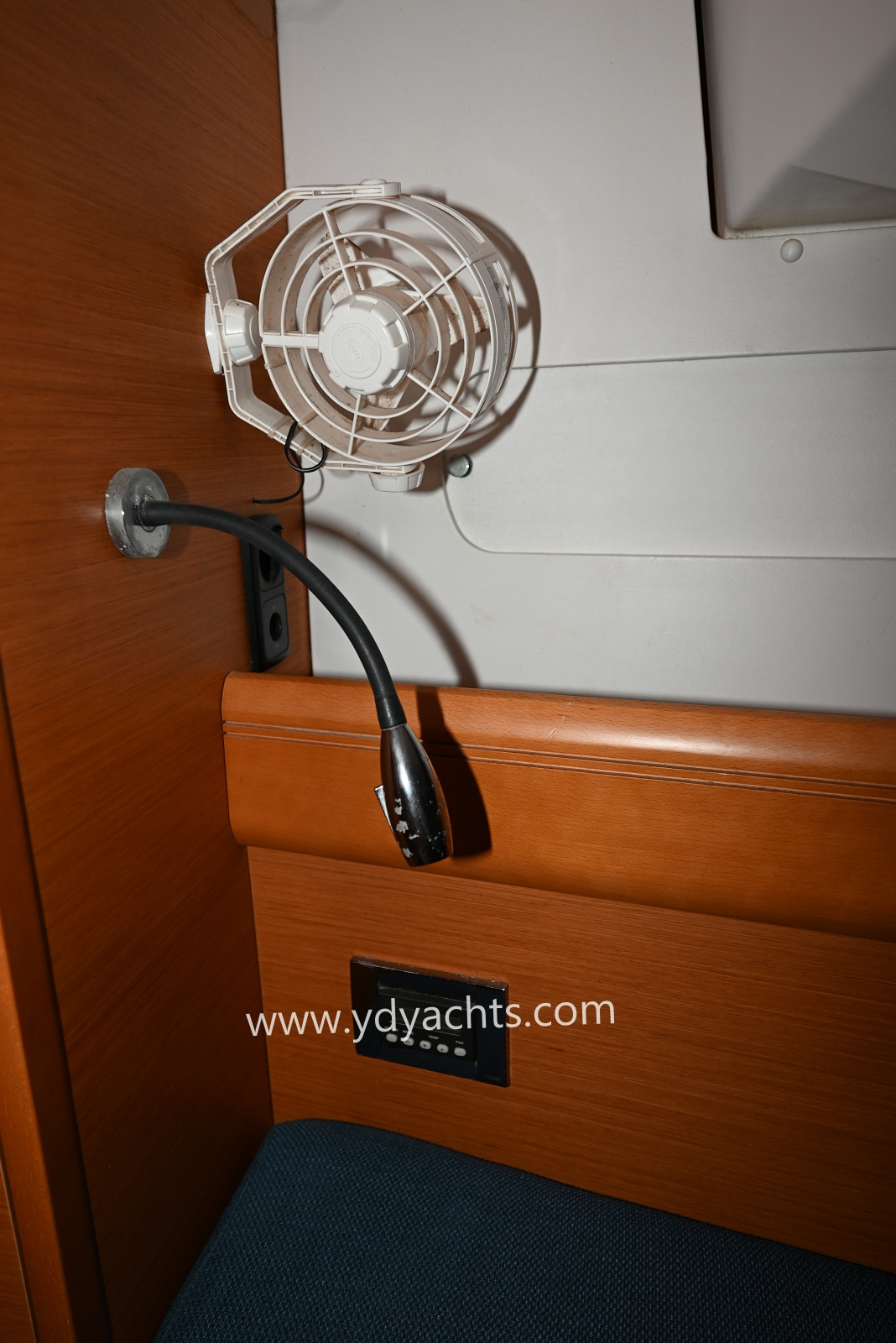 2011 Jeanneau Sun Odyssey 409 for sale (photo 44)