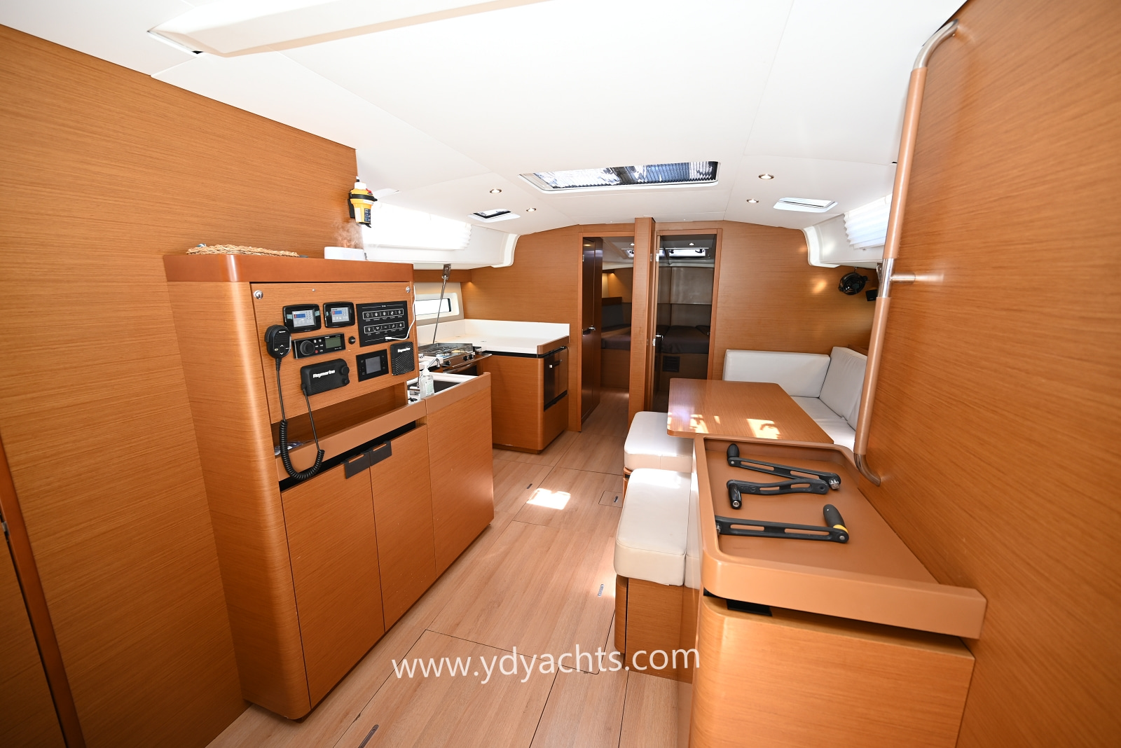 2020 Jeanneau Sun Odyssey 490 na sprzedaż (photo 20)