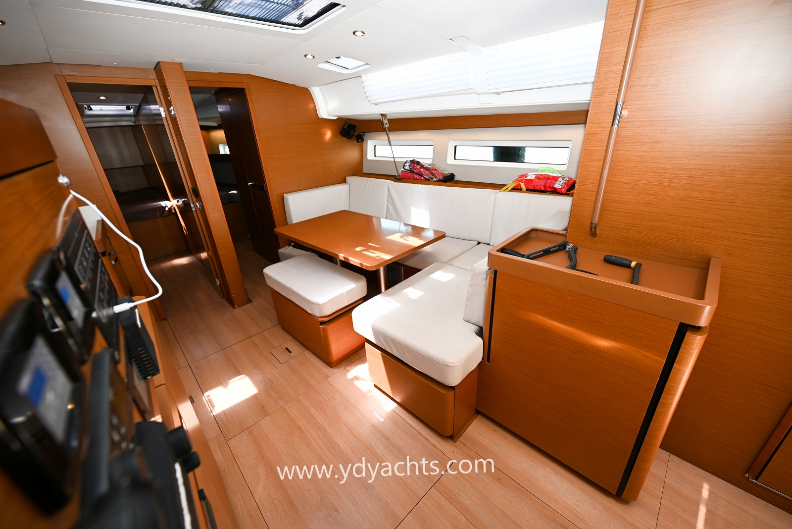 2020 Jeanneau Sun Odyssey 490 na sprzedaż (photo 24)