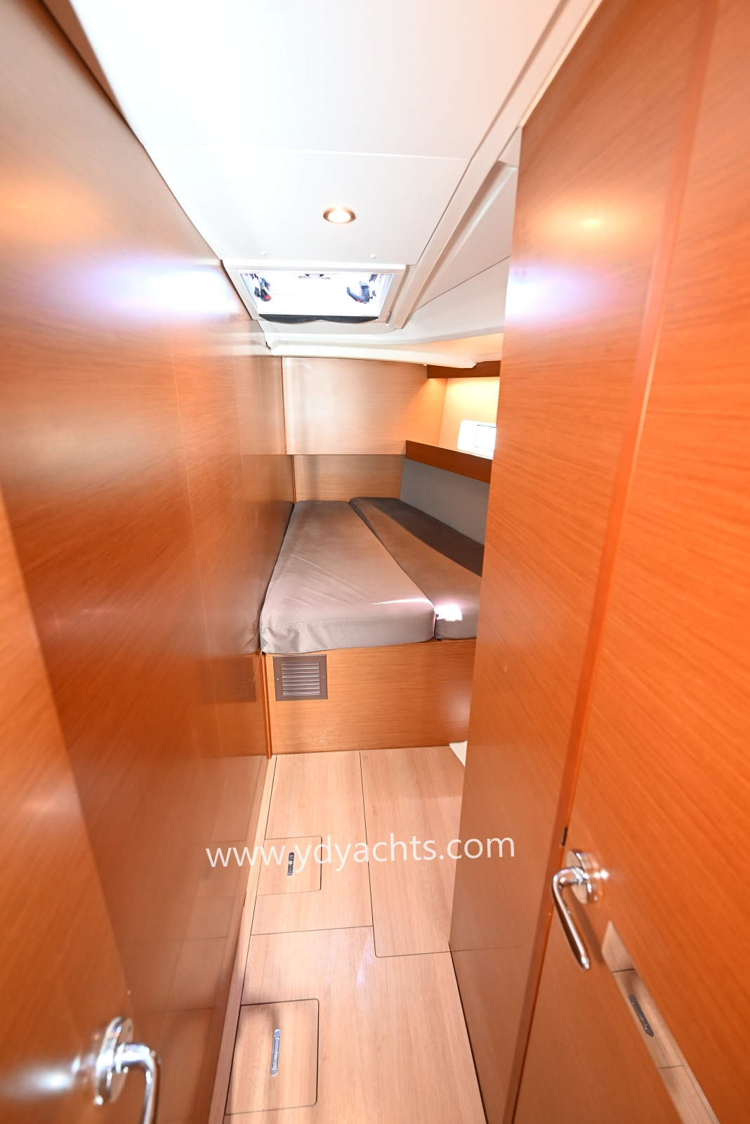 2020 Jeanneau Sun Odyssey 490 na sprzedaż (photo 33)