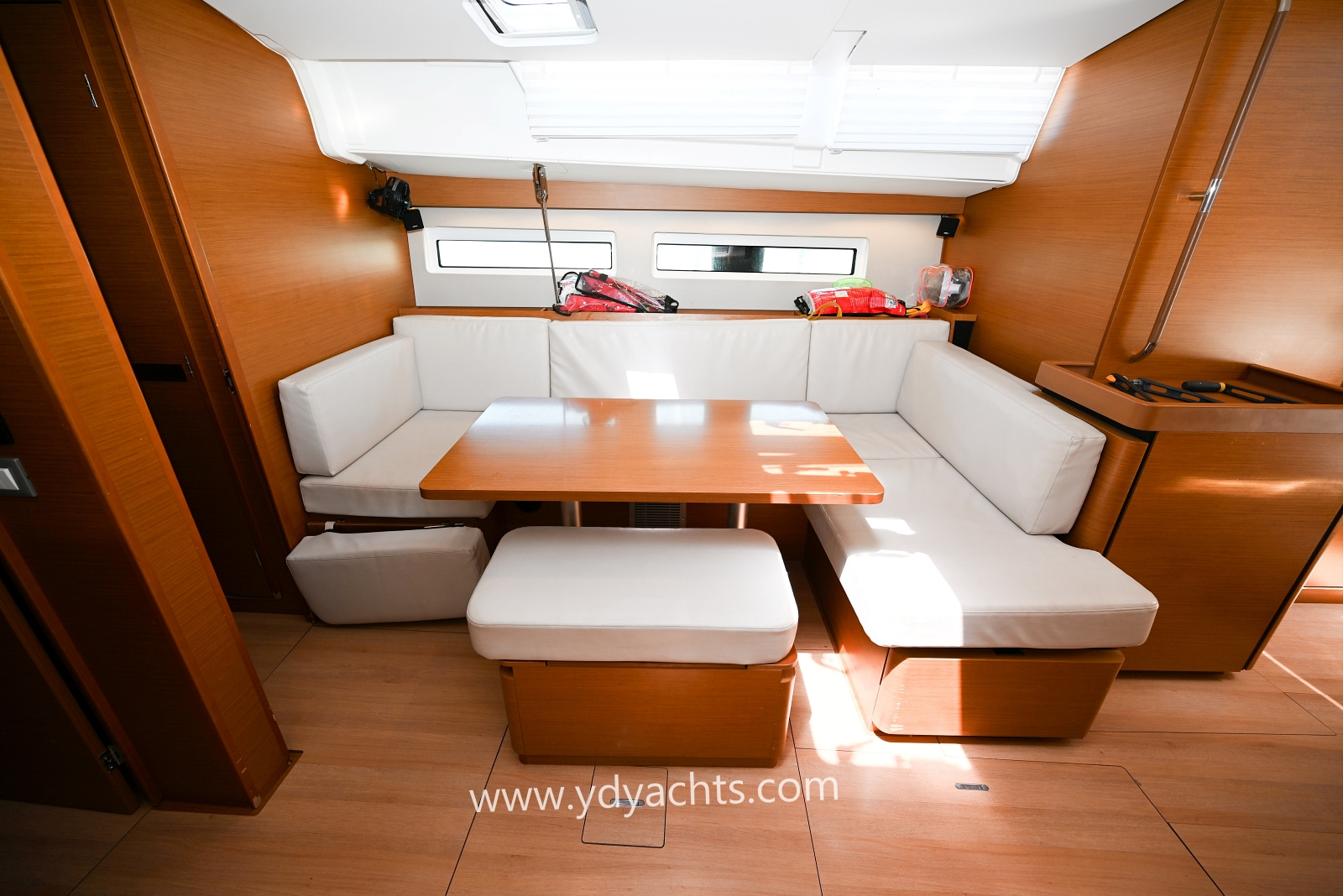 2020 Jeanneau Sun Odyssey 490 na sprzedaż (photo 39)