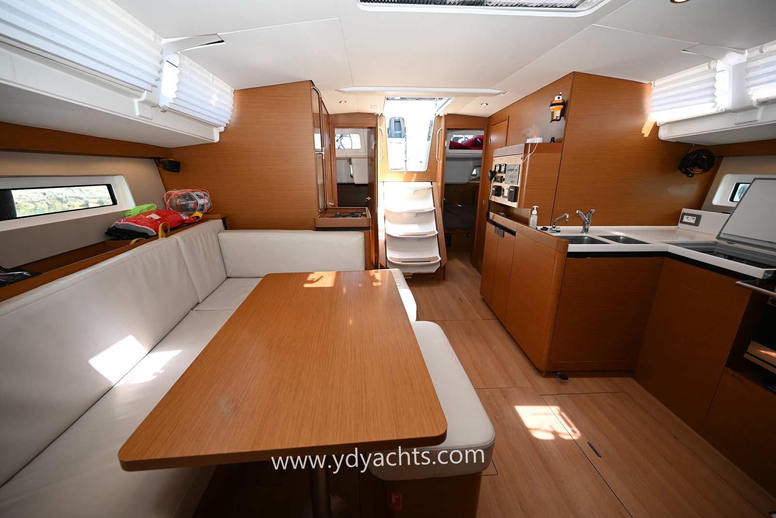 2020 Jeanneau Sun Odyssey 490 na sprzedaż (photo 46)