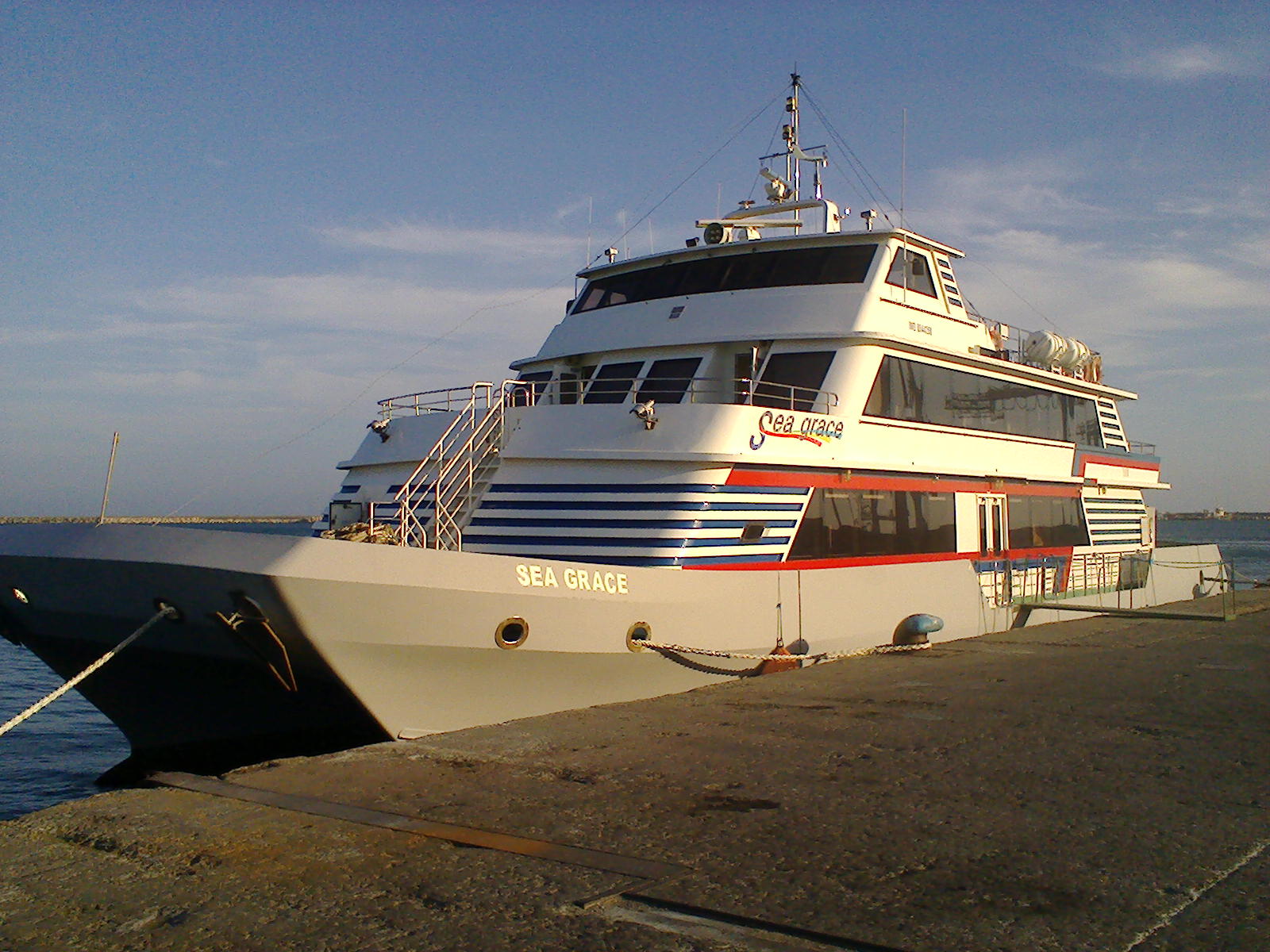 1990 Japan Aircraft Manufacturing 31m catamaran en venta (photo 2)