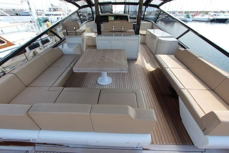 2010 Itama 75 for charter (photo 18)