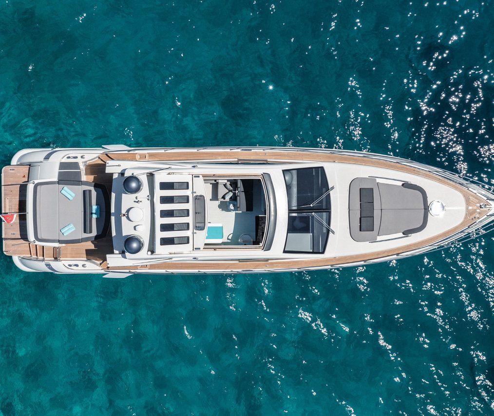 2015 Azimut 68S à louer (photo 8)