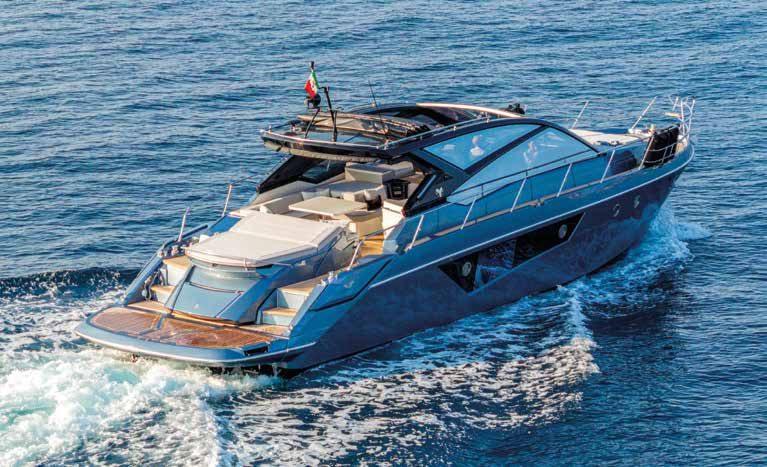 2022 Cranchi 60 Soft Top zu chartern (photo 4)