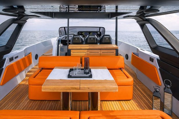 2022 Cranchi 46 for charter (photo 3)