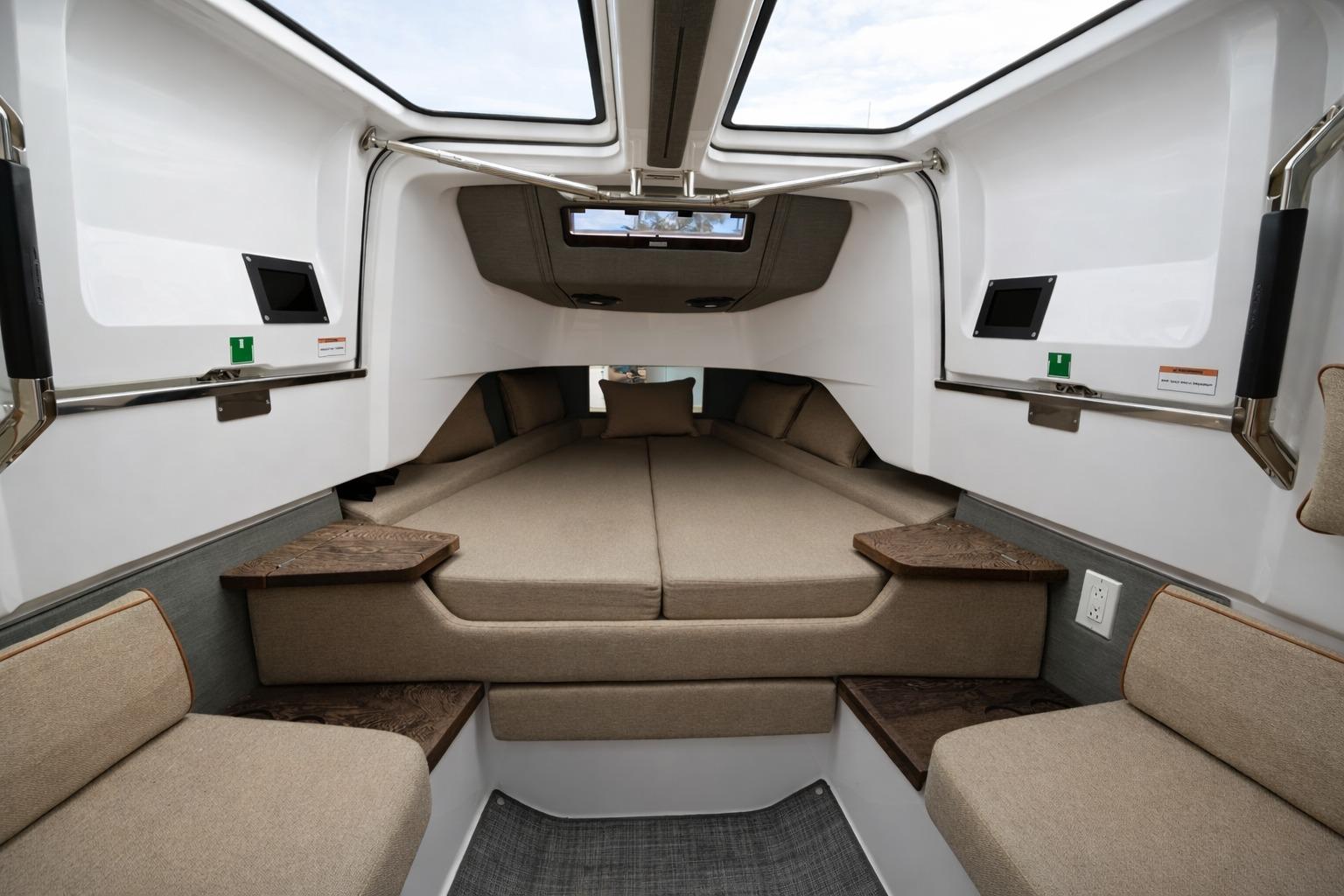 2022 Axopar 37 Sun-Top à vendre (photo 17)