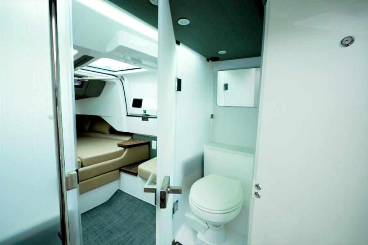 2022 Axopar 37 Sun-Top à vendre (photo 20)
