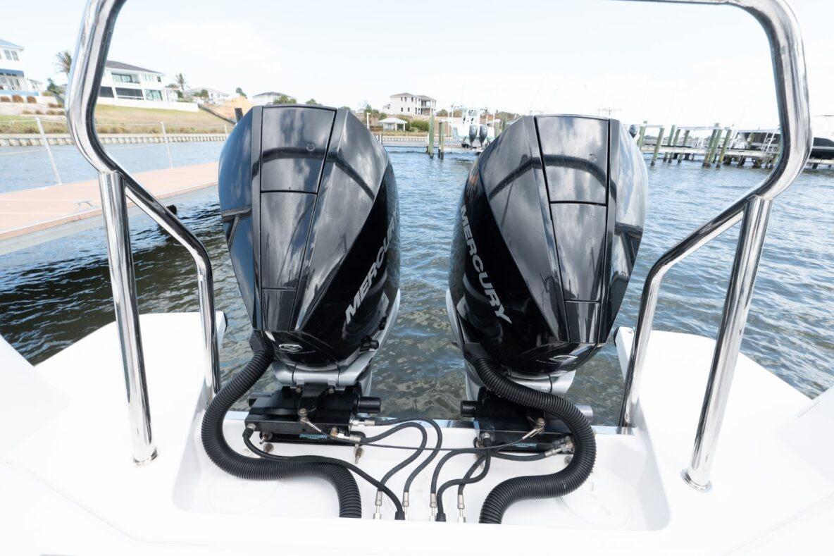 2021 Axopar 37 Sun-Top en venta (photo 19)