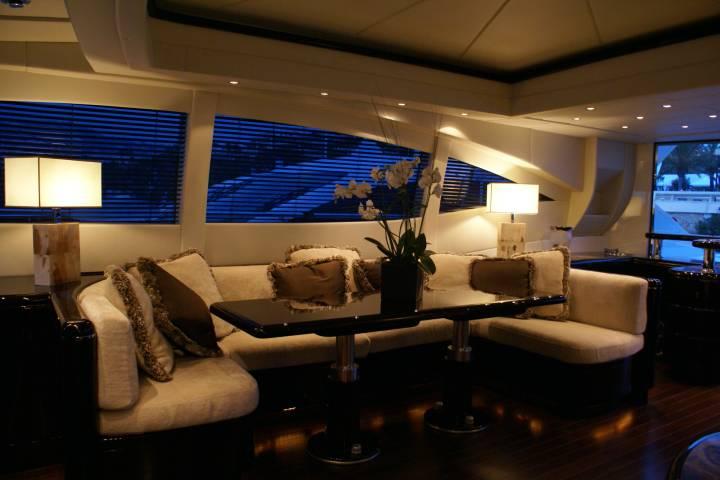 2005 Overmarine Group Mangusta 92 in vendita (photo 9)