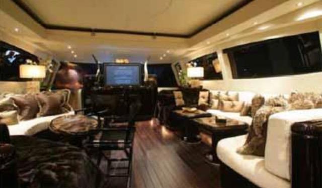 2005 Overmarine Group Mangusta 92 in vendita (photo 22)