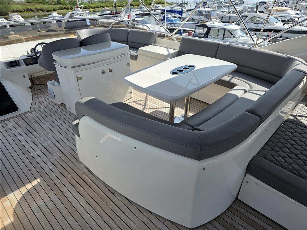 2009 Princess 21M à vendre (photo 34)