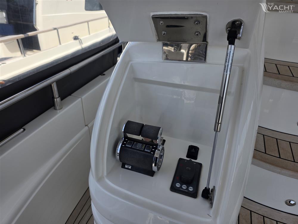 2009 Princess 21M à vendre (photo 37)