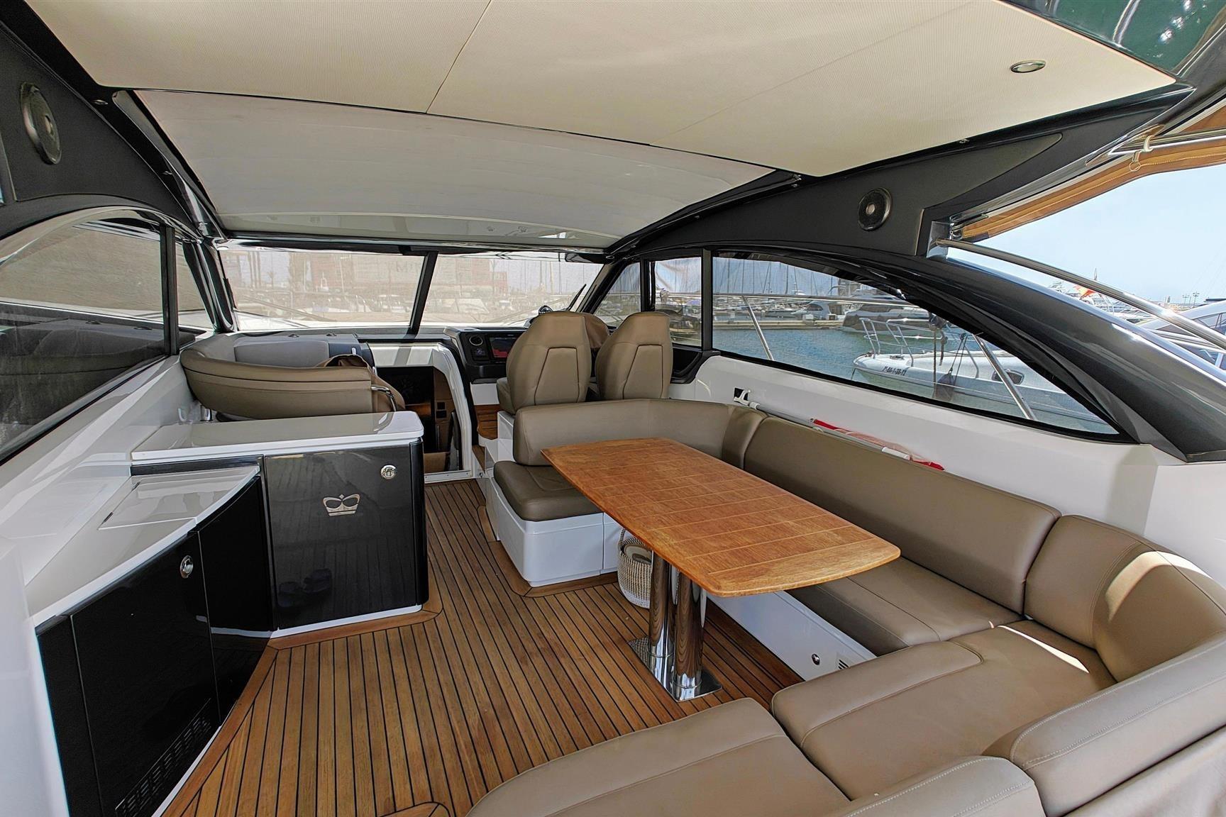 2017 Princess V48 à venda (photo 9)