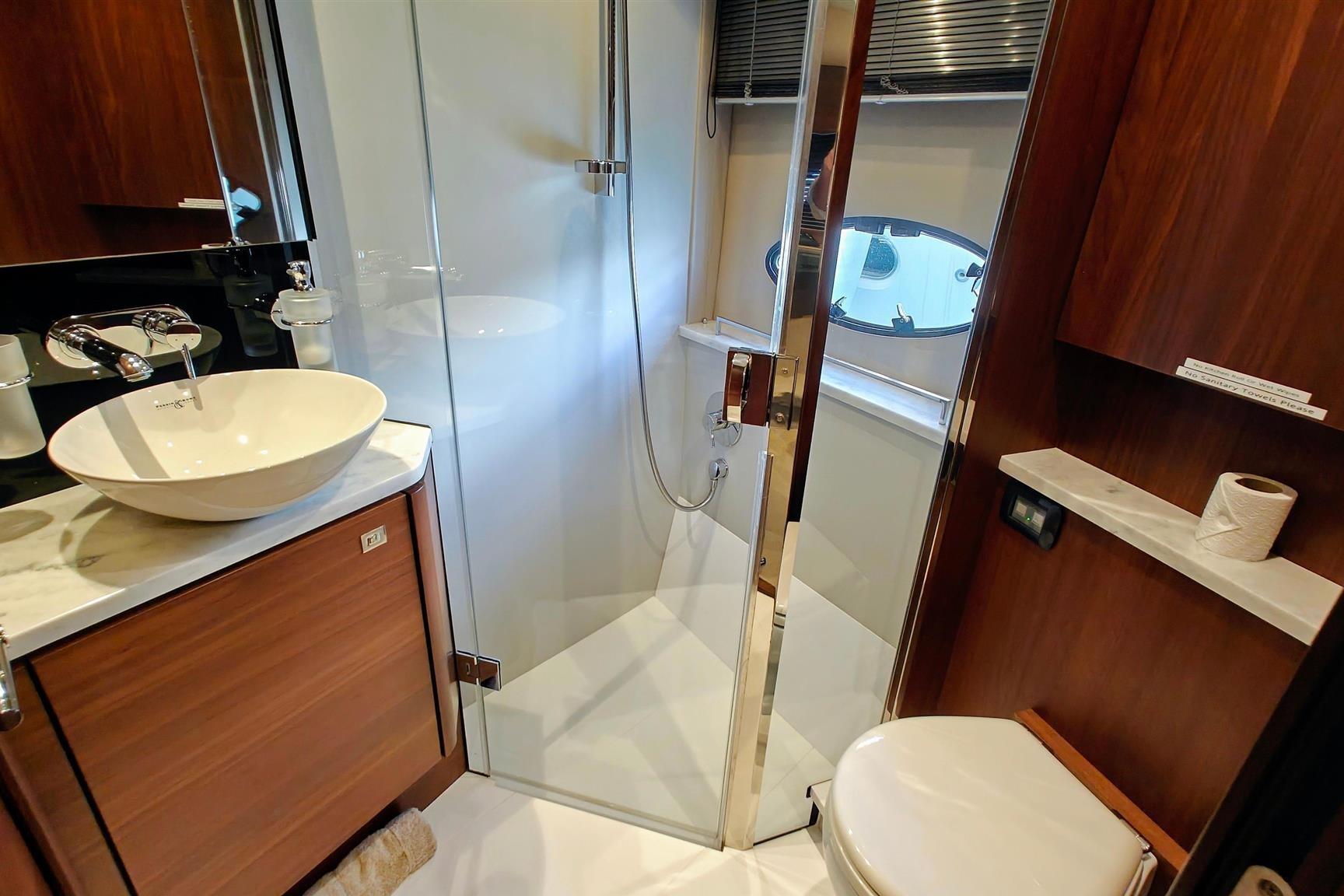 2017 Princess V48 à venda (photo 14)