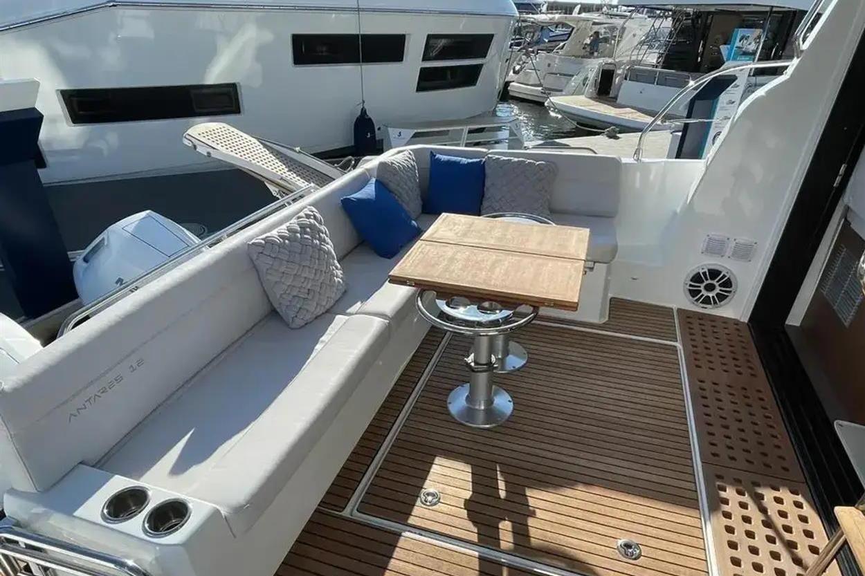 2025 Beneteau Antares 12 Flybridge for sale (photo 45)