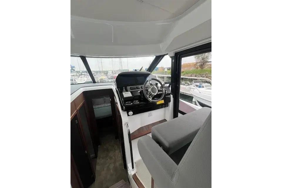 2025 Beneteau Antares 12 Flybridge for sale (photo 53)