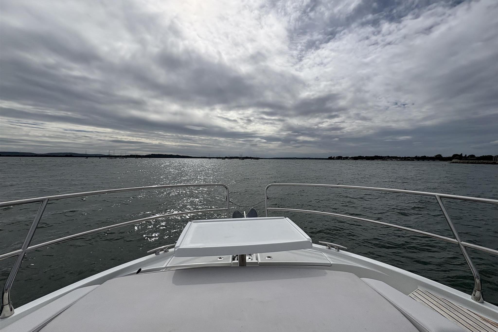 2025 Beneteau Antares 12 Flybridge for sale (photo 57)