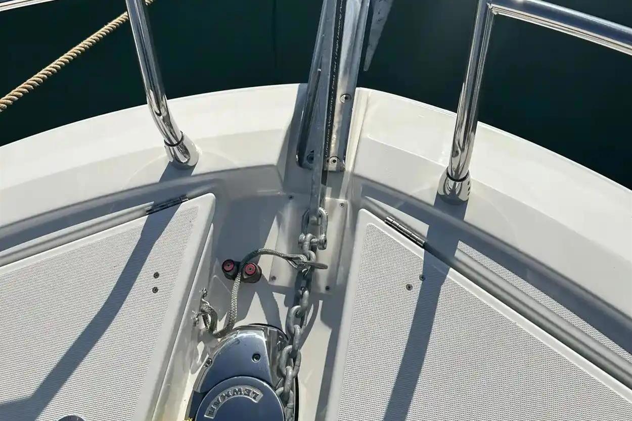 2025 Beneteau Antares 12 Flybridge for sale (photo 58)