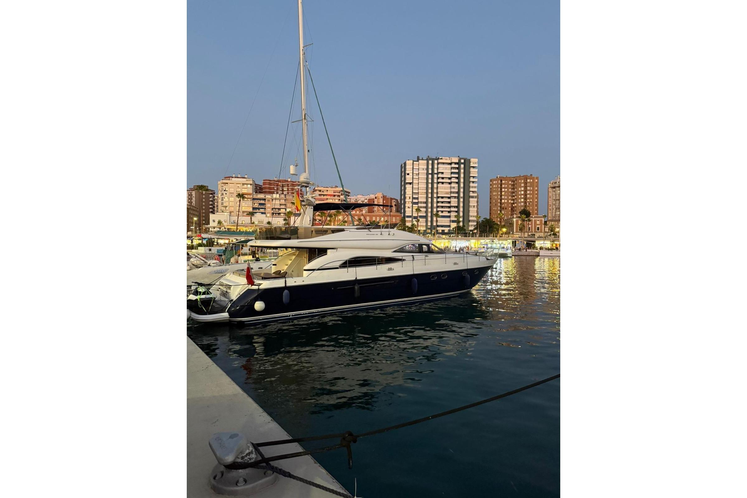 2003 Princess 65 for sale (photo 3)