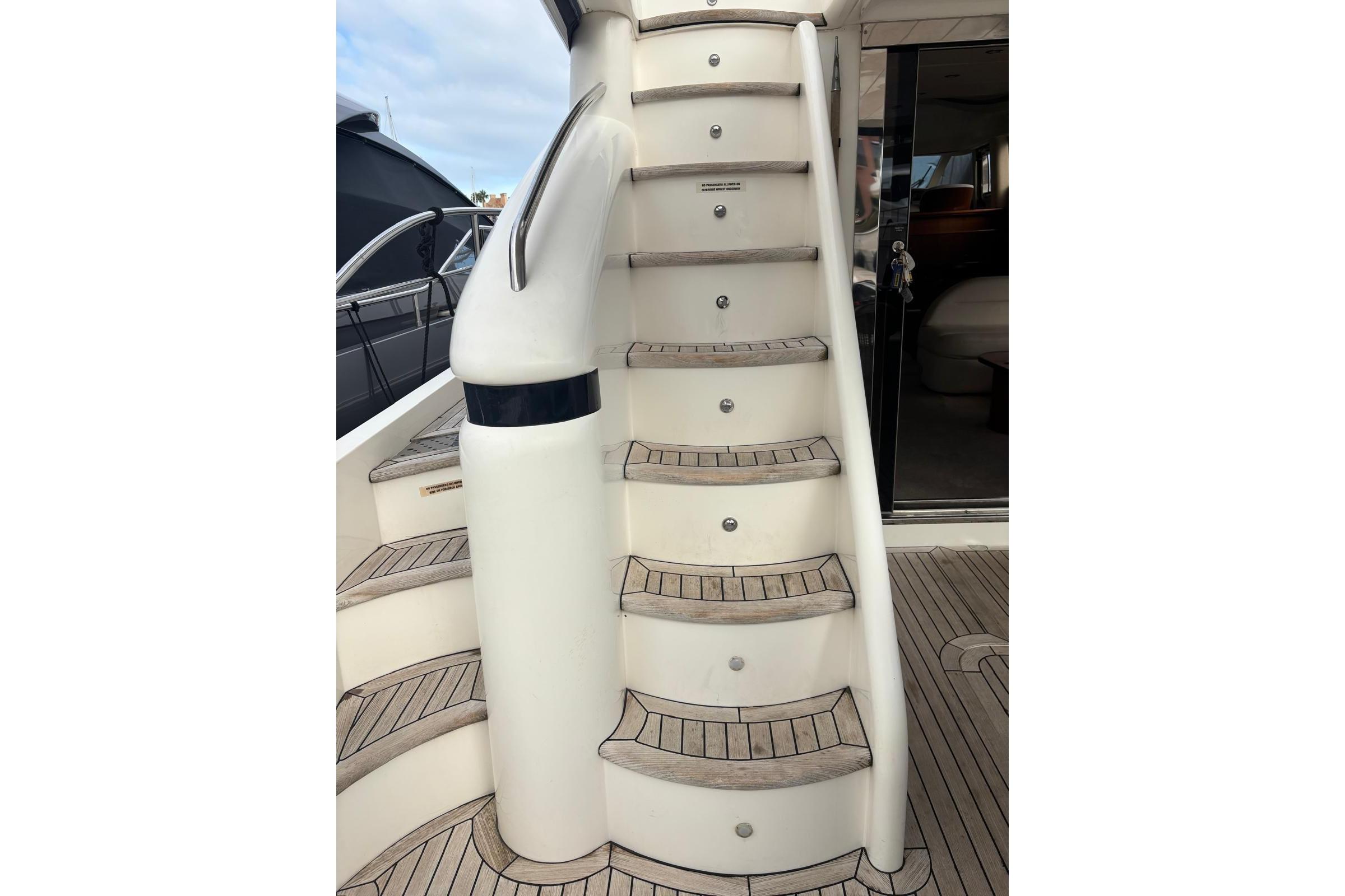 2003 Princess 65 for sale (photo 16)